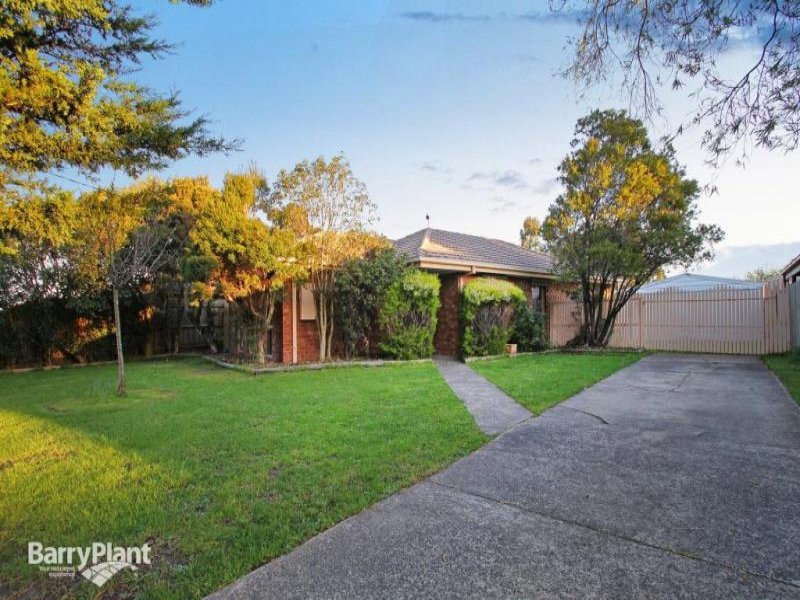 39 Cameron Way, Pakenham, Vic 3810 Property Details