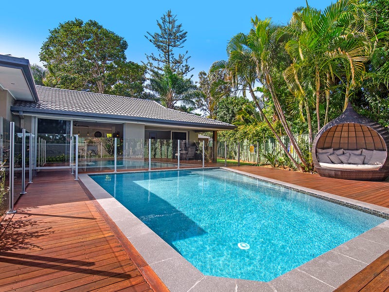 18 Koomooloo Court, Mermaid Waters, QLD 4218 - realestate.com.au