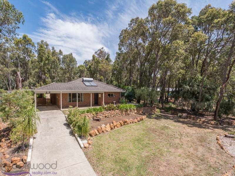 6 Protea Court, Stoneville, WA 6081