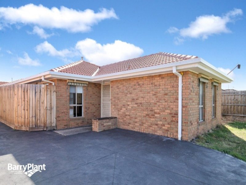 1/63 Gillingham Crescent, Craigieburn, Vic 3064 Property Details