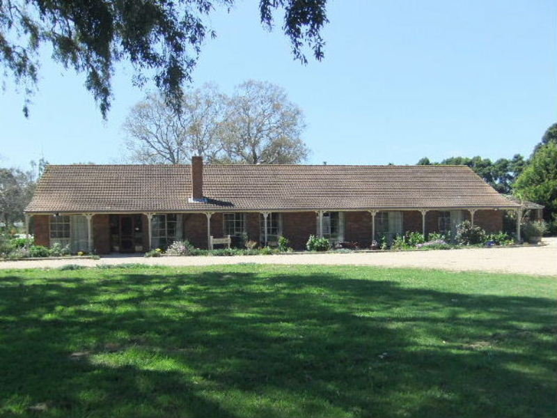 3842 MaffraSale Road, Sale, Vic 3850 Property Details