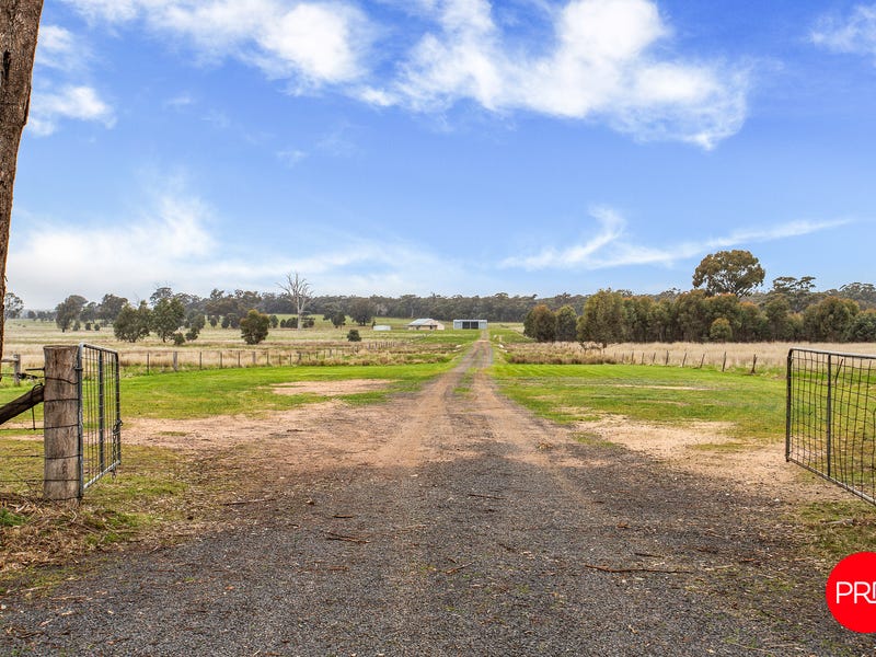 1186 DerrinalCrosbie Road, Toolleen, Vic 3551 House for Sale
