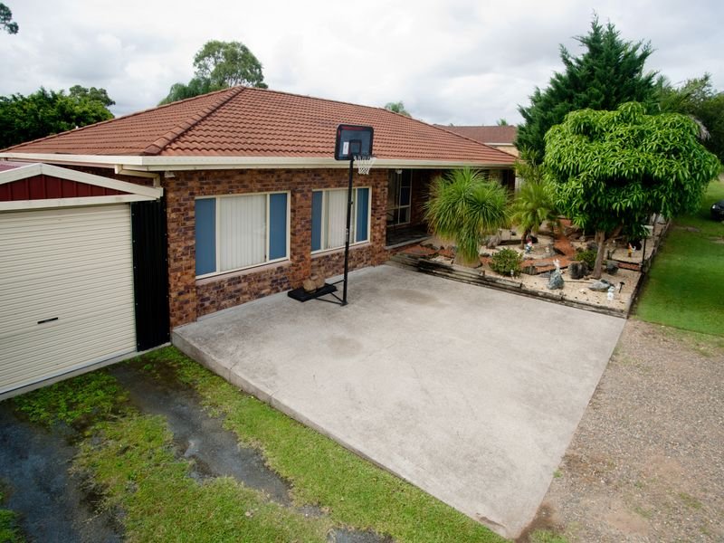 61 Bushland Drive, Taree, NSW 2430