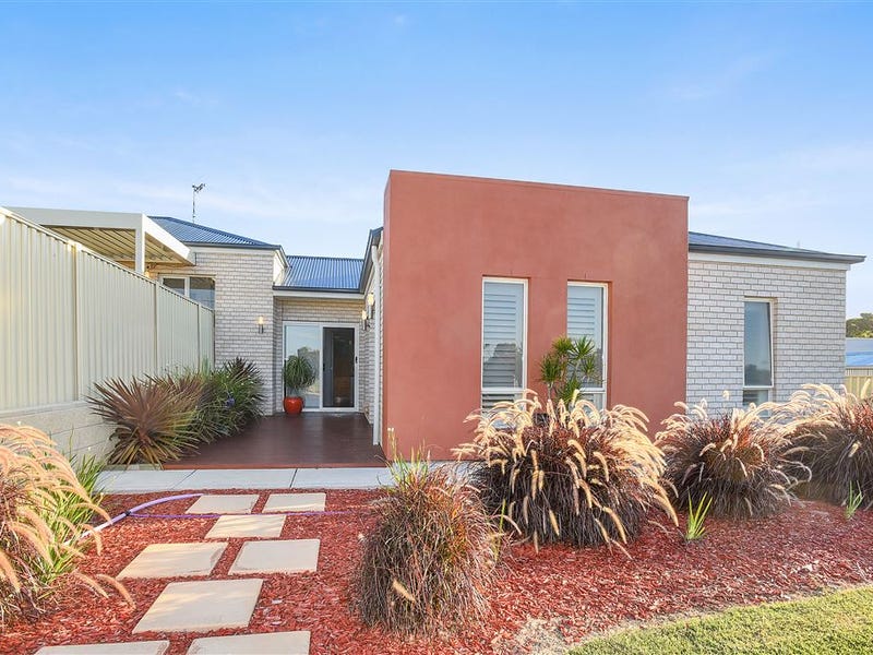 33 Beach Road, Goolwa Beach, SA 5214