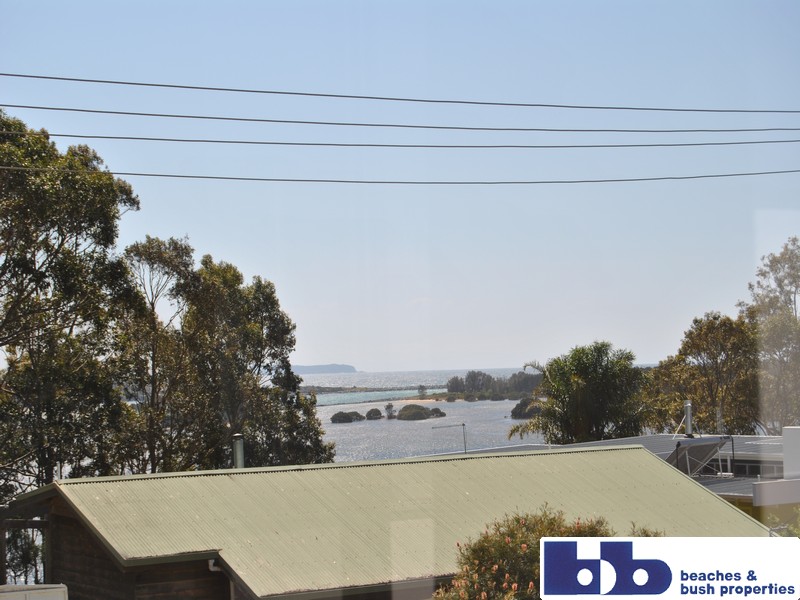 3 View Place, Moruya Heads, NSW 2537