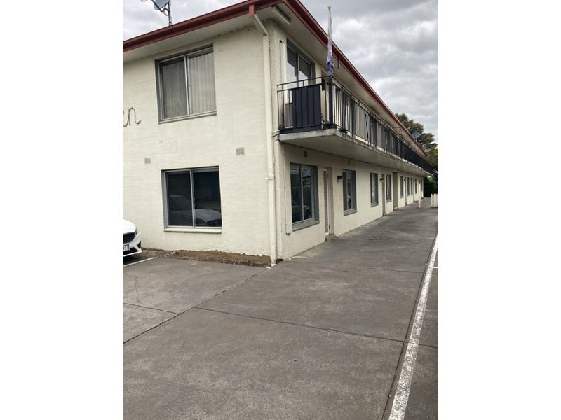 1/9 Finchaven Street, Herne Hill, VIC 3218