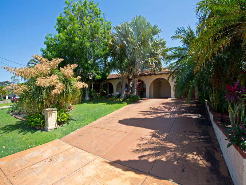 4 Rochester Way, Dianella, WA 6059 Property Details