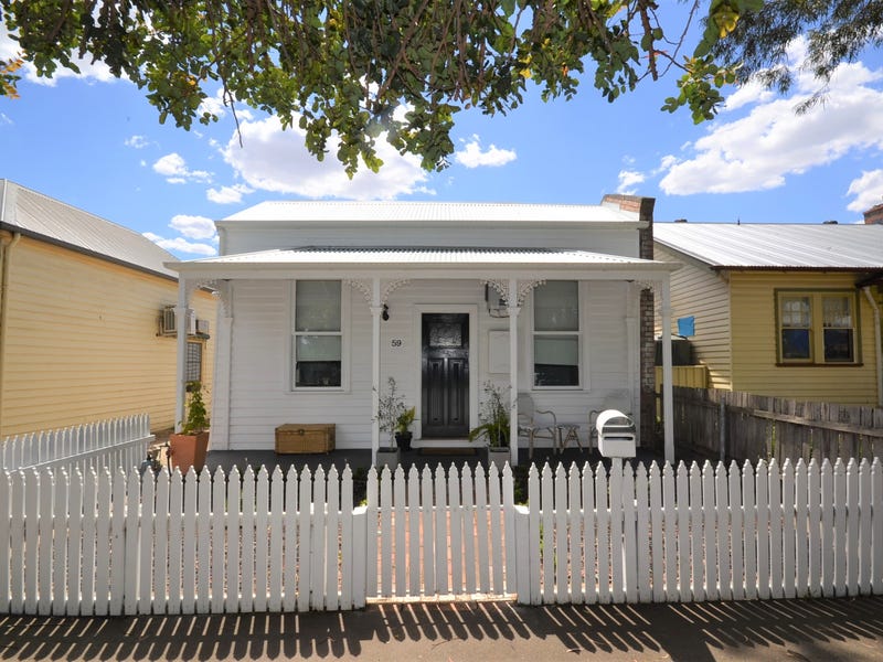 59 Hopetoun Street, Bendigo, Vic 3550 House for Rent