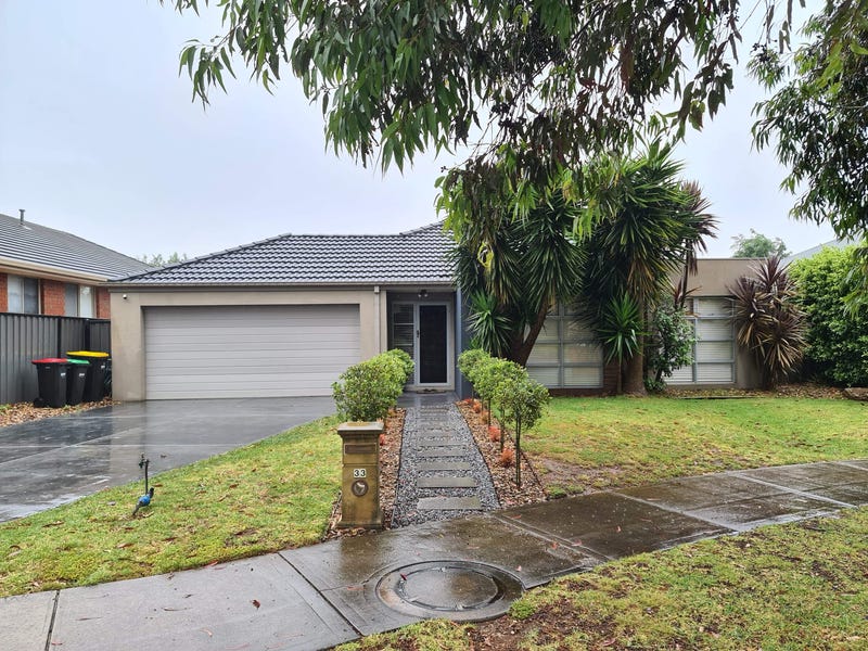 33 Melfin Drive, Hillside, VIC 3037