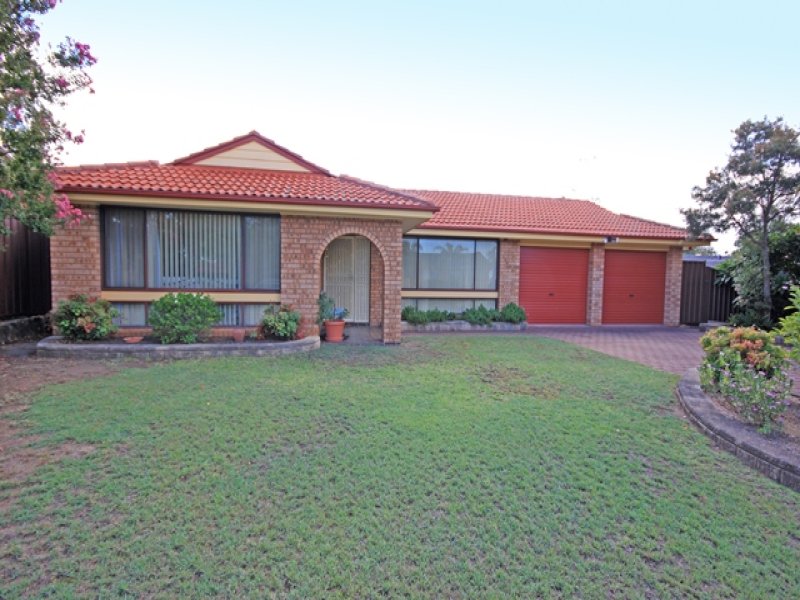 42 Clerkenwell St, Ambarvale, NSW 2560 Property Details