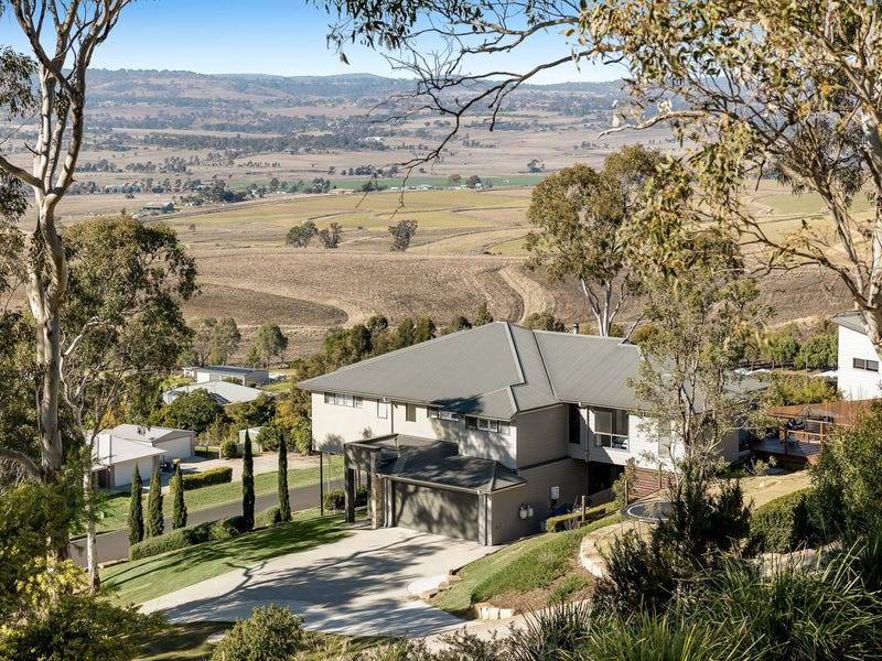 22 Manikato Drive, Hodgson Vale, QLD 4352