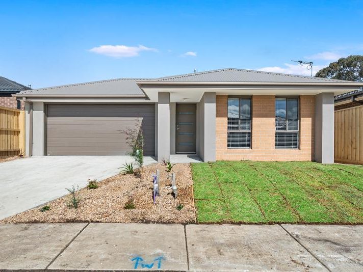 32 Straw Flower Circuit, Greenvale, VIC 3059