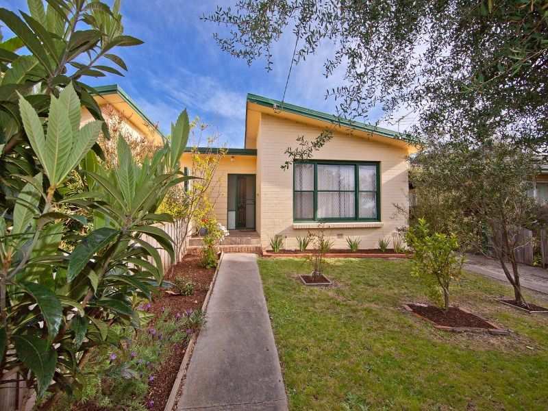 1/20 Long Street, Frankston, Vic 3199 Property Details