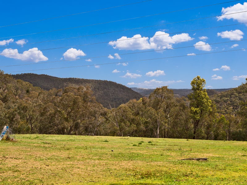 82 Oakey Forest Road, Marrangaroo, NSW 2790 Property Details