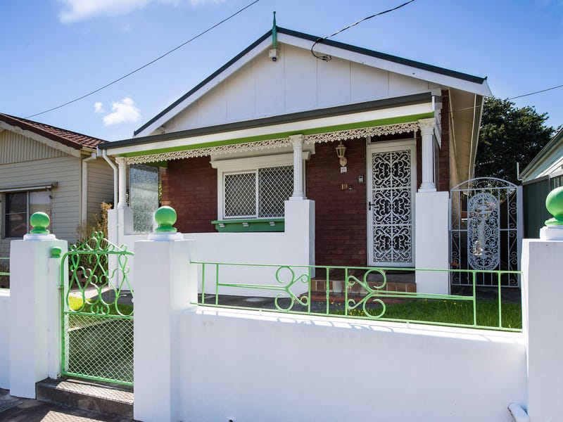 19 Laurence Street, Lithgow, NSW 2790 Property Details