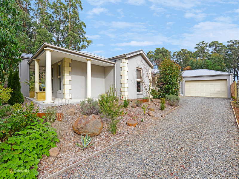 59 WhittleseaKinglake Road, Kinglake, Vic 3763 Property Details