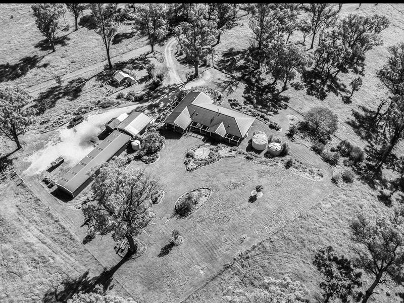 61 Herbert Park Road, Armidale, NSW 2350