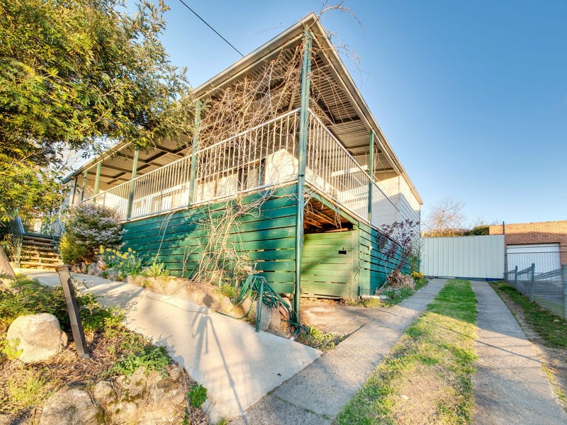 17 Greenham Street, Corryong, VIC 3707