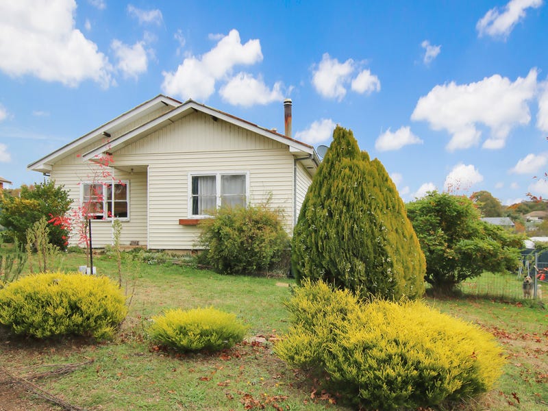 38 Manning Street, Bombala, NSW 2632 House for Sale