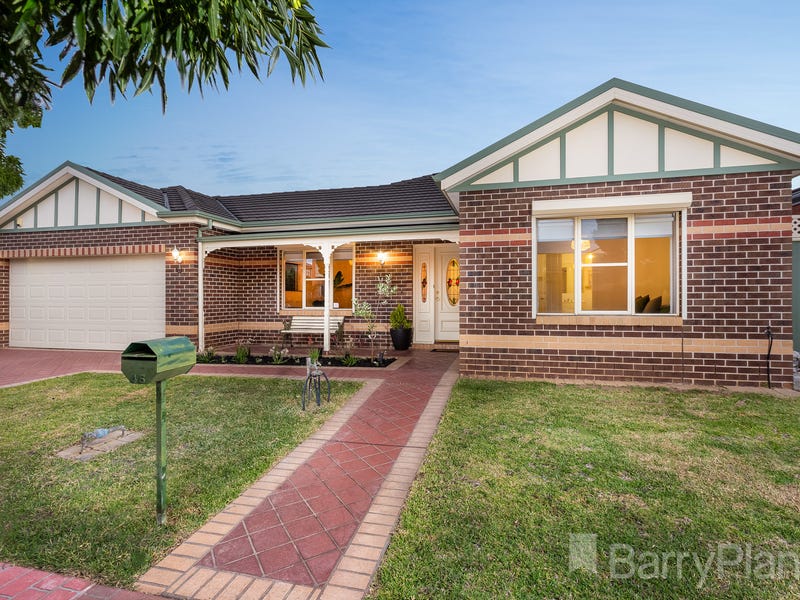 45 Shaftsbury Boulevard, Point Cook, VIC 3030 - realestate.com.au