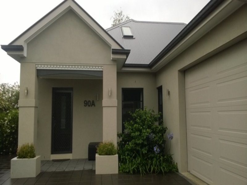 90A Mitre Street, Bathurst, NSW 2795