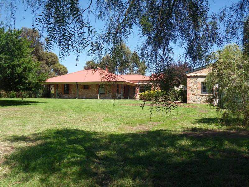 23 Davies Street, Macclesfield, SA 5153 Property Details