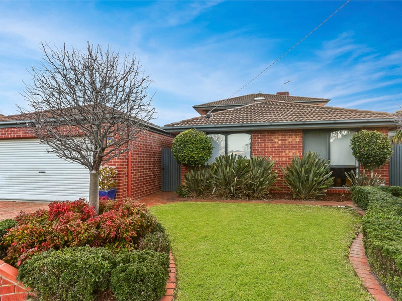 2 Meadow Court, Dingley Village, VIC 3172