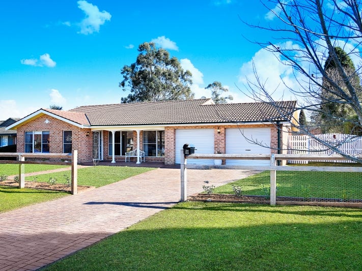 24 Braeside Drive, Bowral, NSW 2576 Property Details