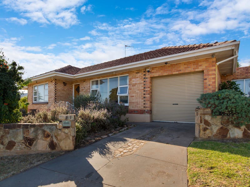 1 Cocks Avenue, Morphett Vale, SA 5162 - realestate.com.au