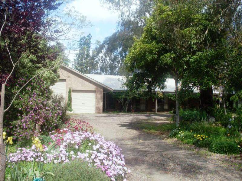 57 Grant Drive, Benalla, Vic 3672 Property Details