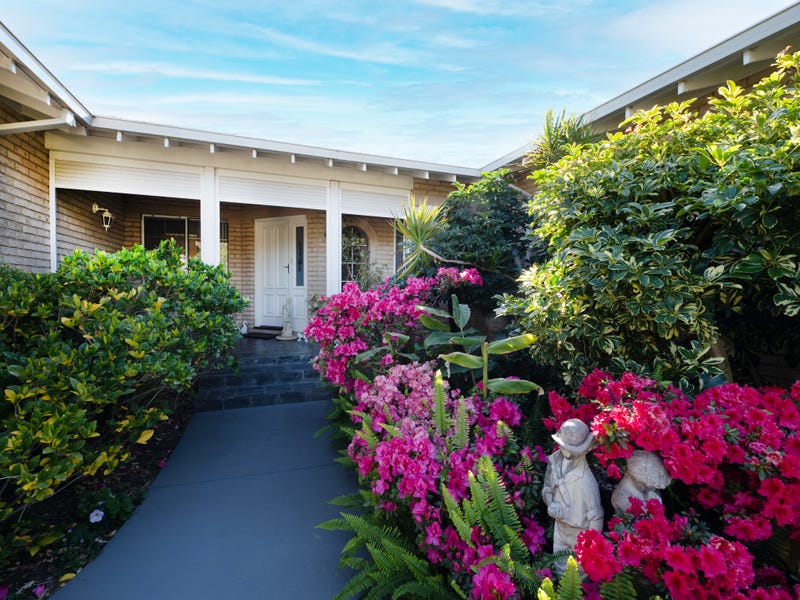 8 Hudson Place, Leschenault, WA 6233 Property Details