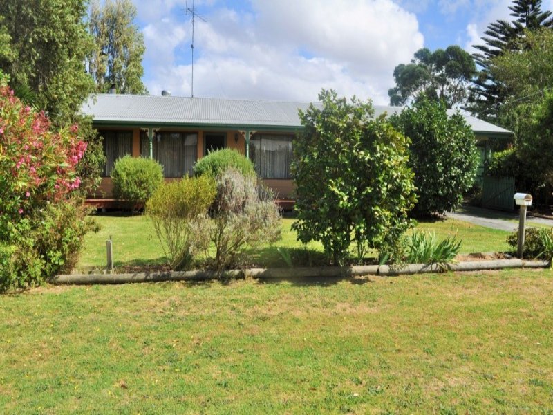 10 Caledonian Cres, Wonthaggi, VIC 3995