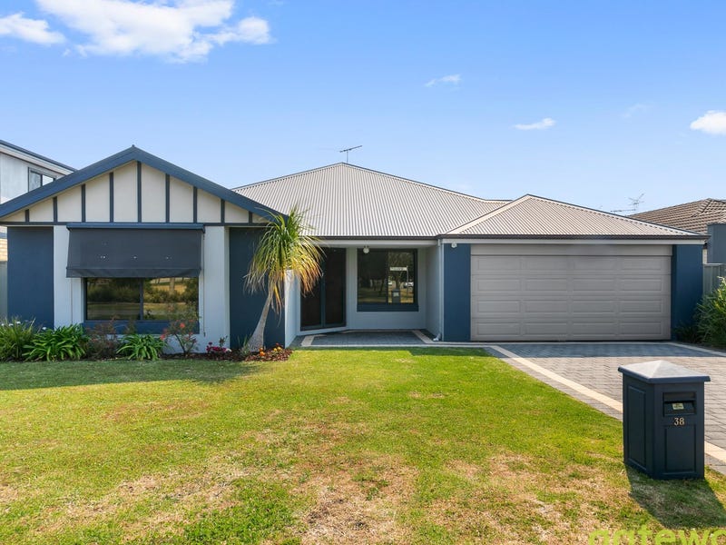 Houses for Sale in Aubin Grove, WA 6164