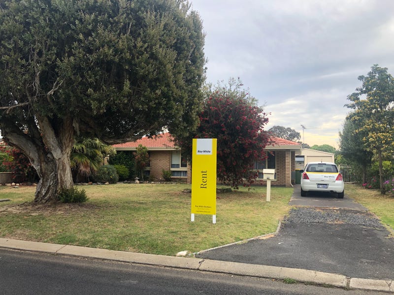 10 Underwood Street, Carey Park, WA 6230