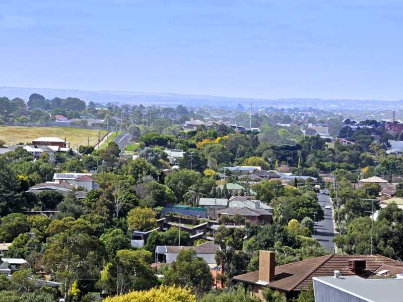 9 Oakbank Avenue, Highton, Vic 3216 Property Details