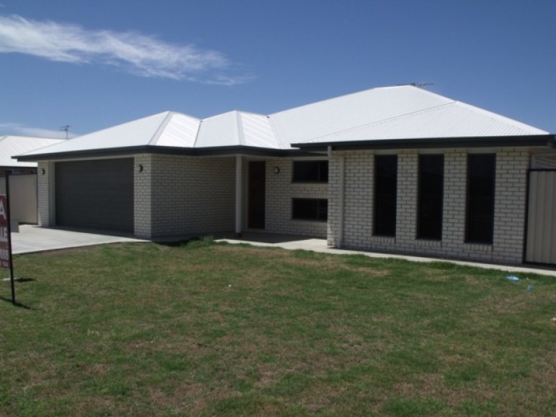 22 Beetson Drive, Roma, QLD 4455