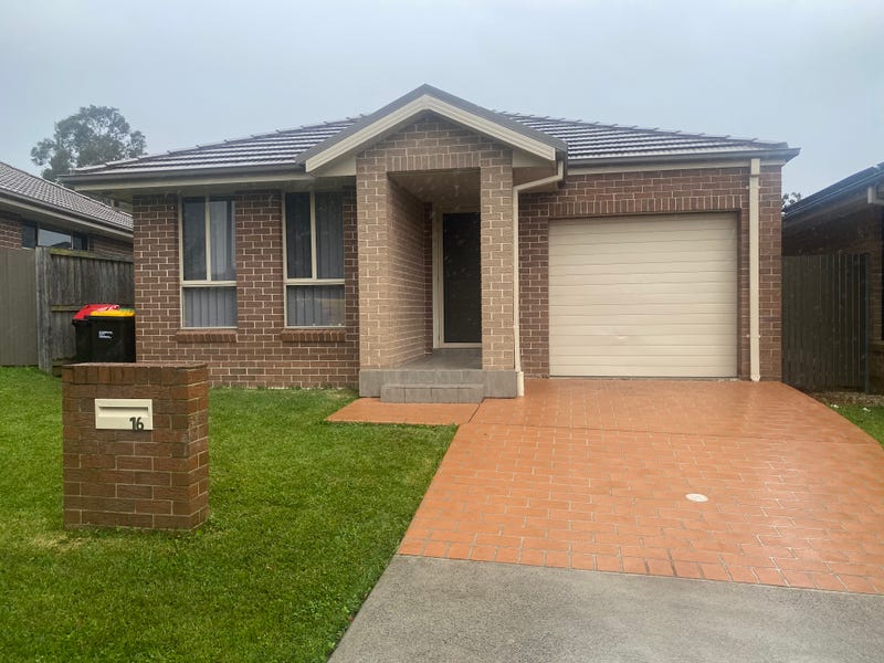 16 Cowling Avenue, Middleton Grange, NSW 2171