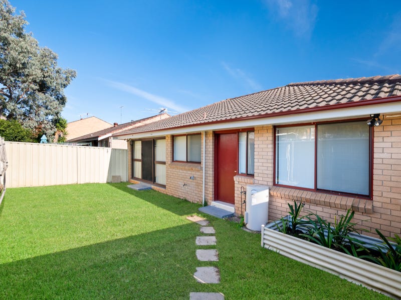 11/4 Dotterel Place, Ingleburn, NSW 2565 - Property Details