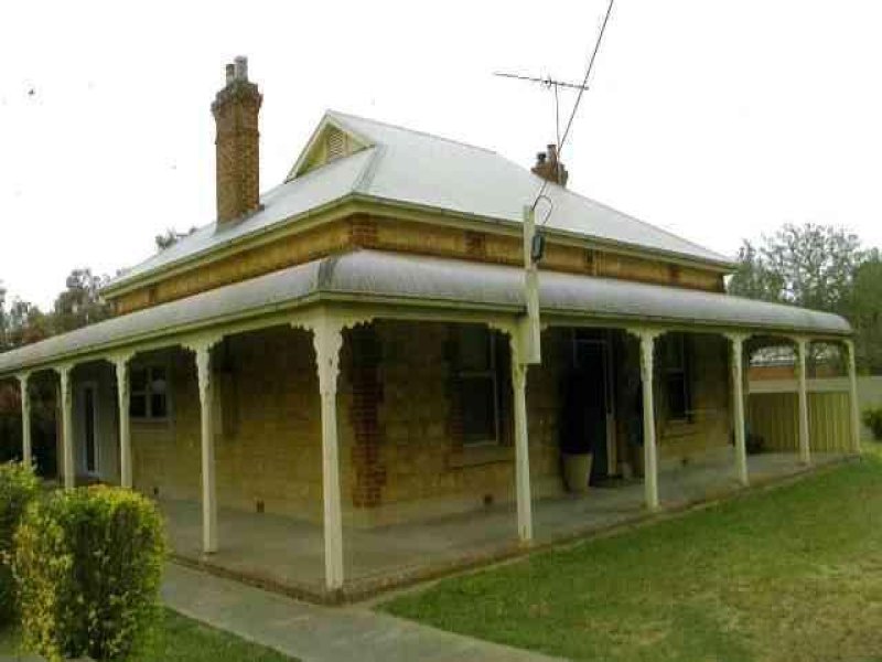 8 Langhorne Creek Road, Strathalbyn, SA 5255 Property Details