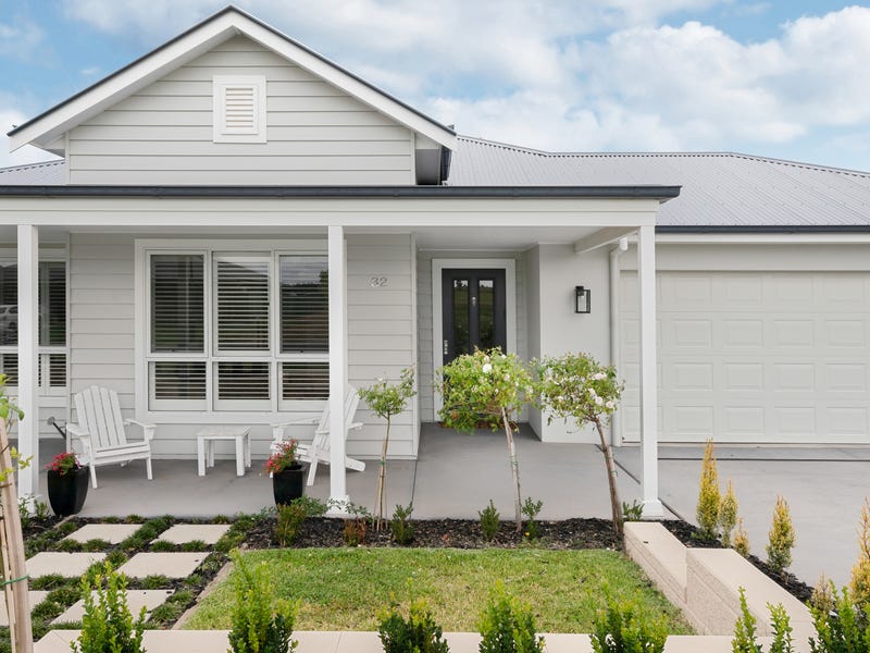 32 Fraser Drive, Eglinton, NSW 2795 Property Details