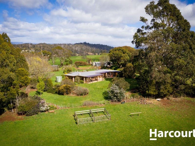 130 East Church Street, Deloraine, Tas 7304 Property Details