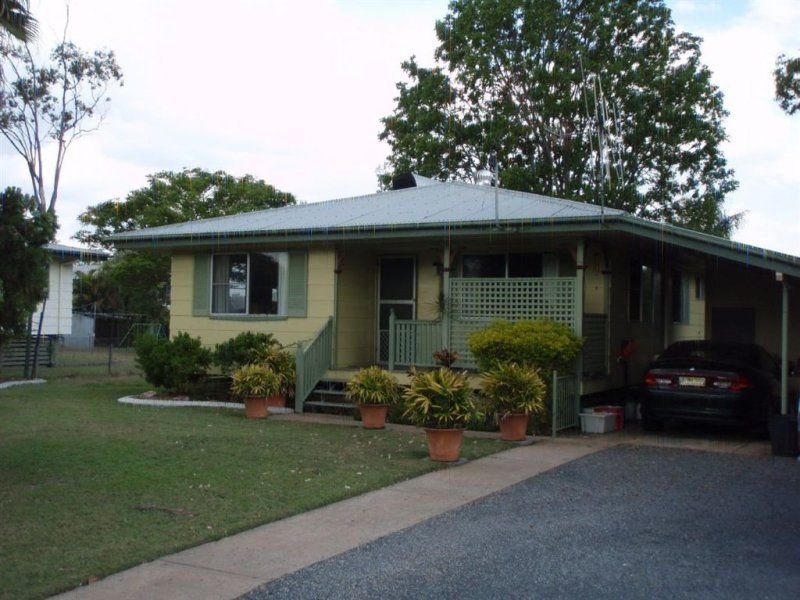 29 Beardmore Crescent, Dysart, Qld 4745 Property Details