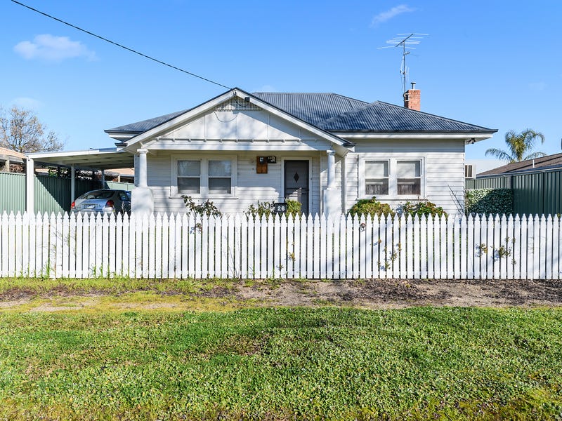 26 Charles Street, Benalla, VIC 3672