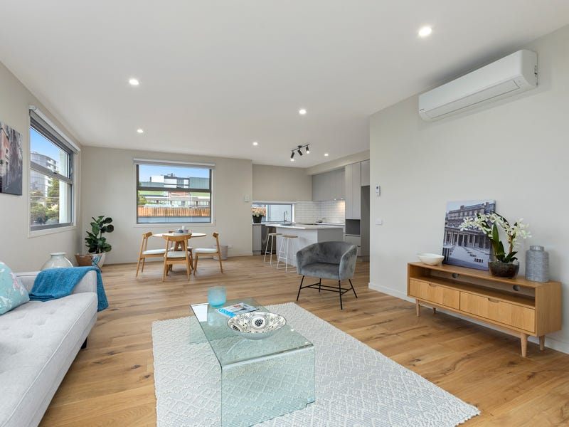 2/15 Central Avenue, Moorabbin, Vic 3189 Property Details