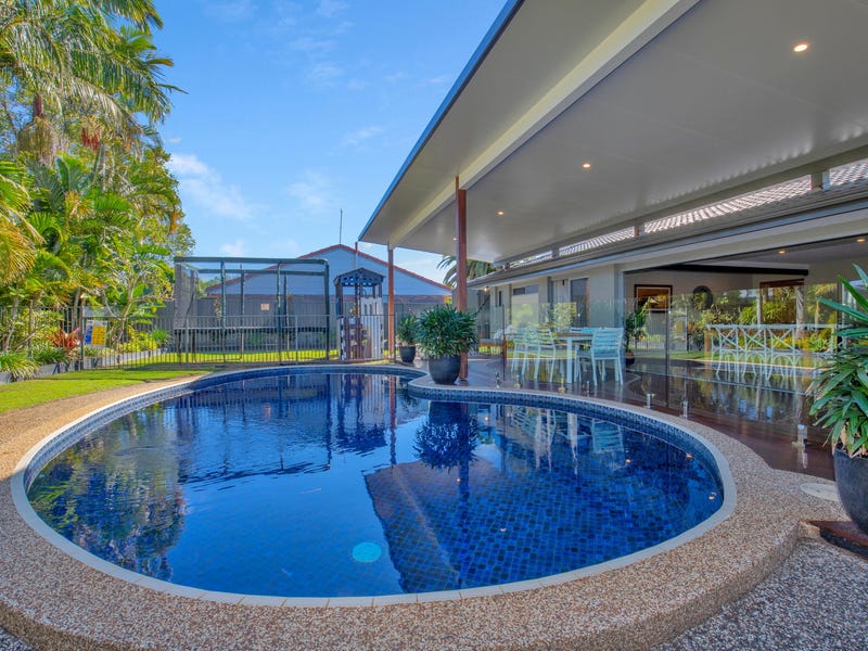 12 Cassia Court, Palm Beach, QLD 4221