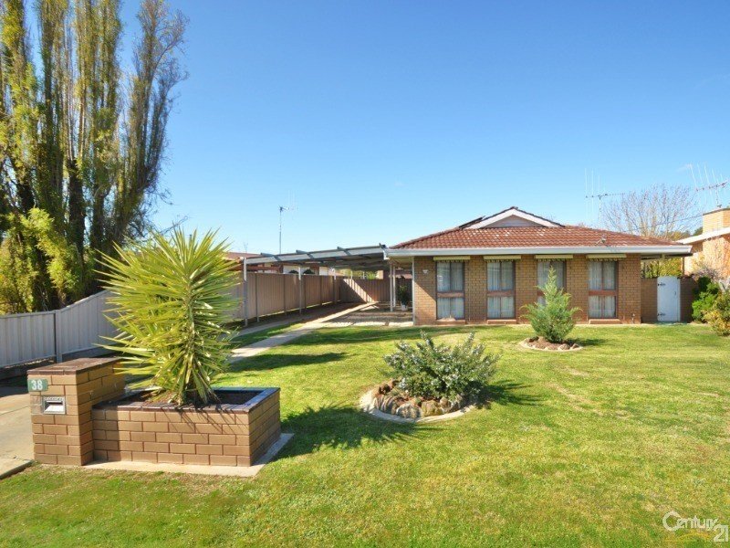38 Crossen Street, Echuca, Vic 3564 Property Details
