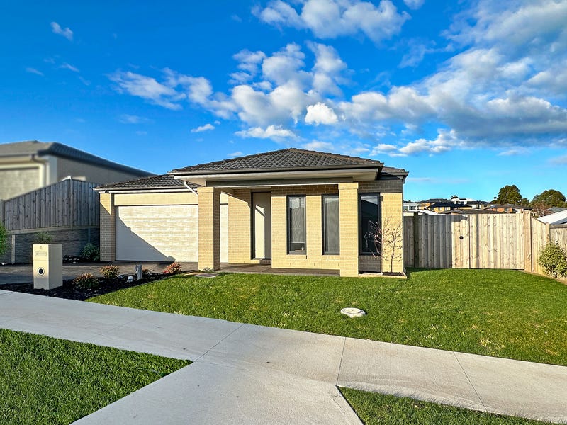 4 Mangrove Street, Warragul, Vic 3820 House for Sale