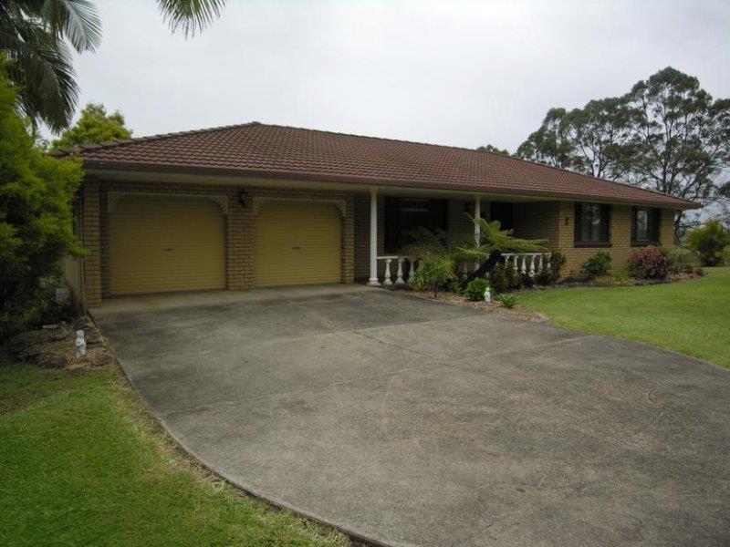 2 Greenfields Drive, Junction Hill, NSW 2460