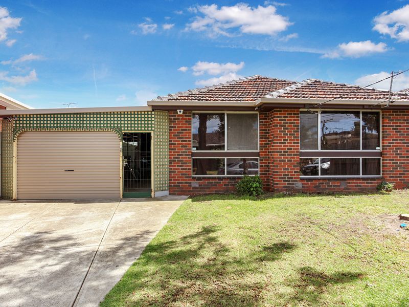 14 Gumtree Close, St Albans, Vic 3021