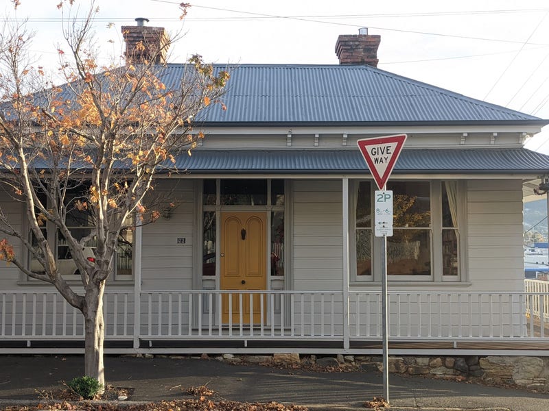 22 Bayley Street, Glebe, TAS 7000